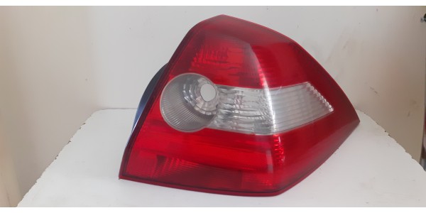 RENAULT MEGANE II STOP LAMBASI SAĞ (03/06) DUYSUZ